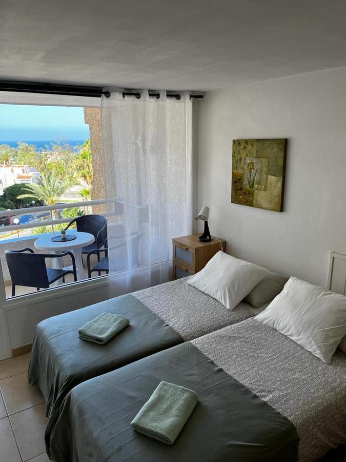 Borinquen Studio Apartment Playa Feñabe Exteriör bild